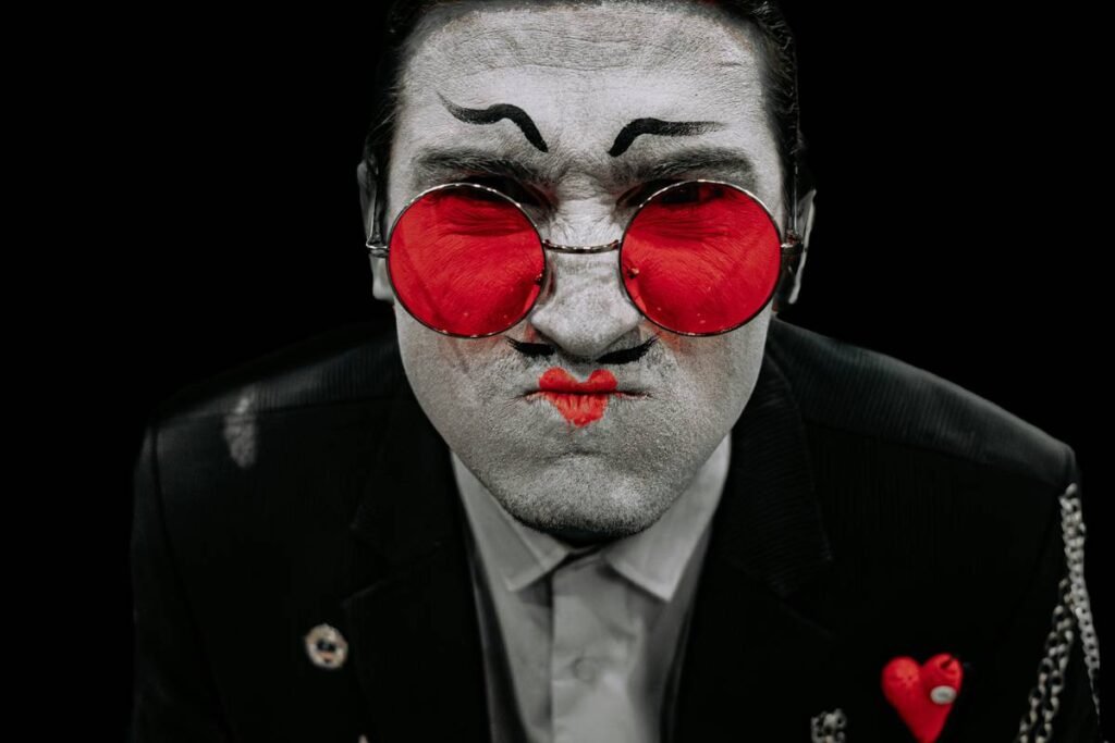 What’s the Best Theatrical Makeup for Character Transformation? (Spoiler: Not All “Stage-Ready” Brands Deliver)