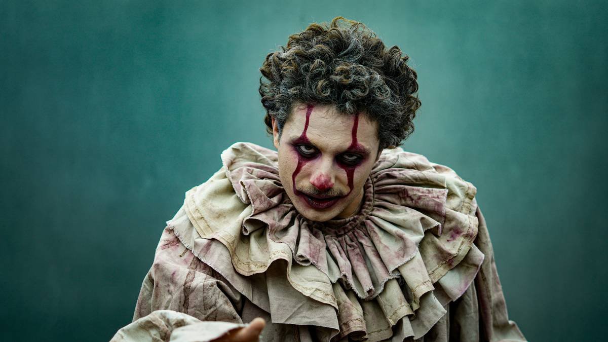 Side-by-side comparison of amateur vs professional SFX makeup for zombies under stage lighting